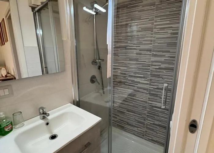 Donna Maria Nyaraló Catanzaro